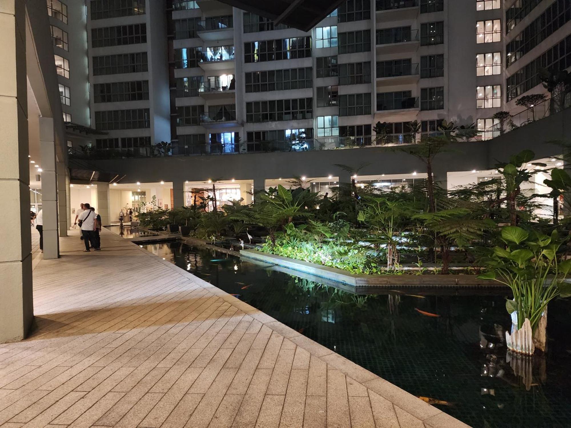 Pangsapuri Regalia Comfort Klcc Skypool *