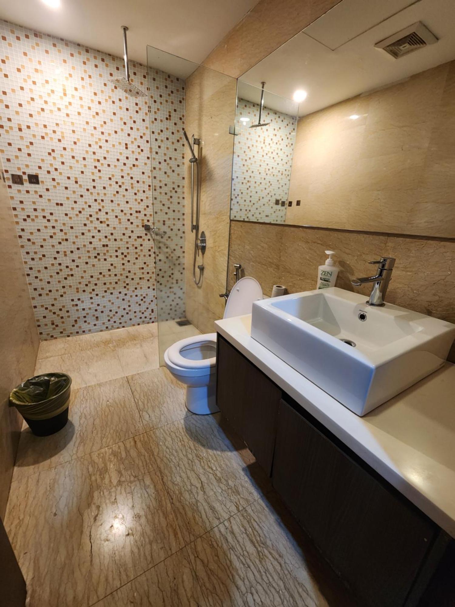 Pangsapuri Regalia Comfort Klcc Skypool
